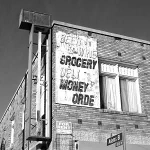 Beer And Wine Sign - Markets